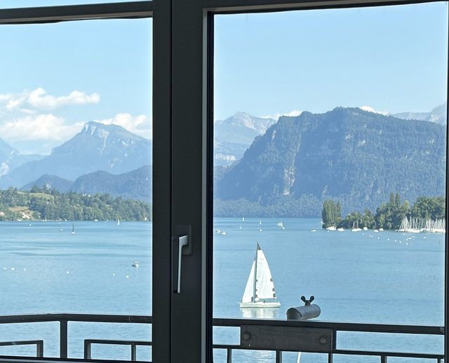 Der Blick aus unserem Fenster auf den Vierwaldstaettersee